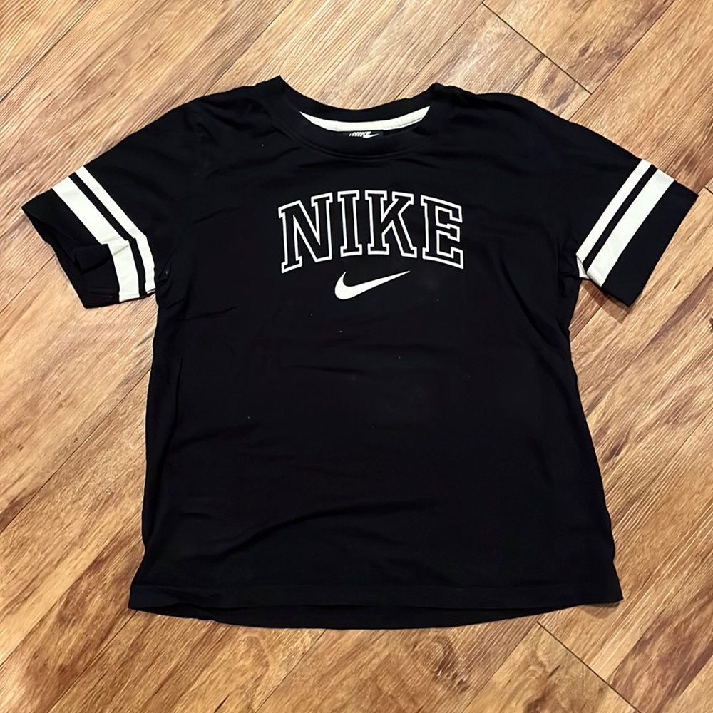 Black Nike Tee